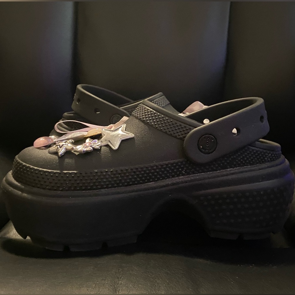 STOMP CLOGS CROCS- original black used TWICE in excellent condition.